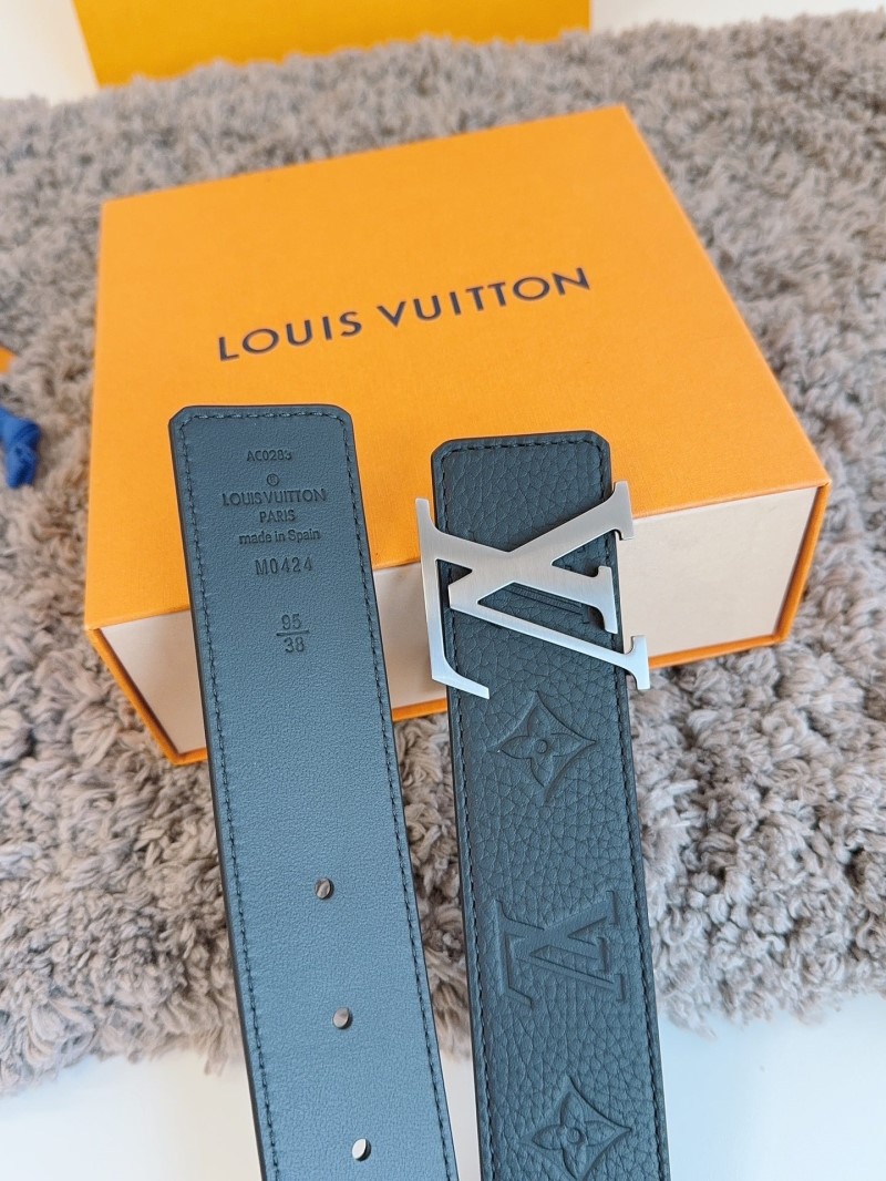 l0vis Vvtt0n belts